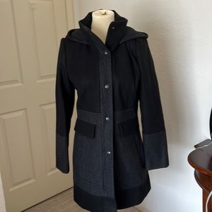 Guess Los Angeles Coat